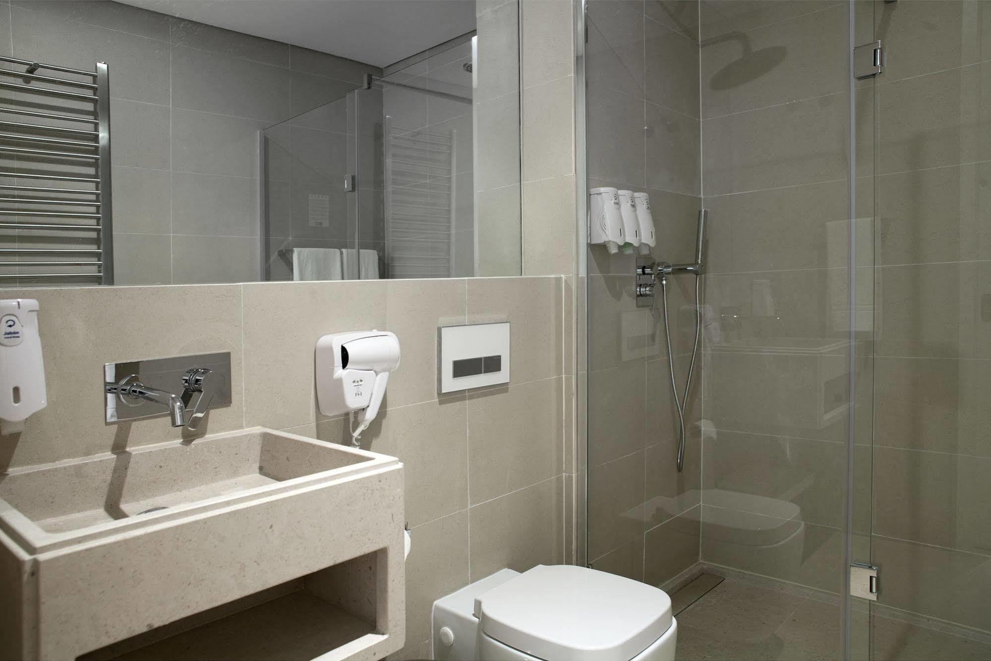 Lisbon Serviced Apartments - Baixa Eksteriør billede