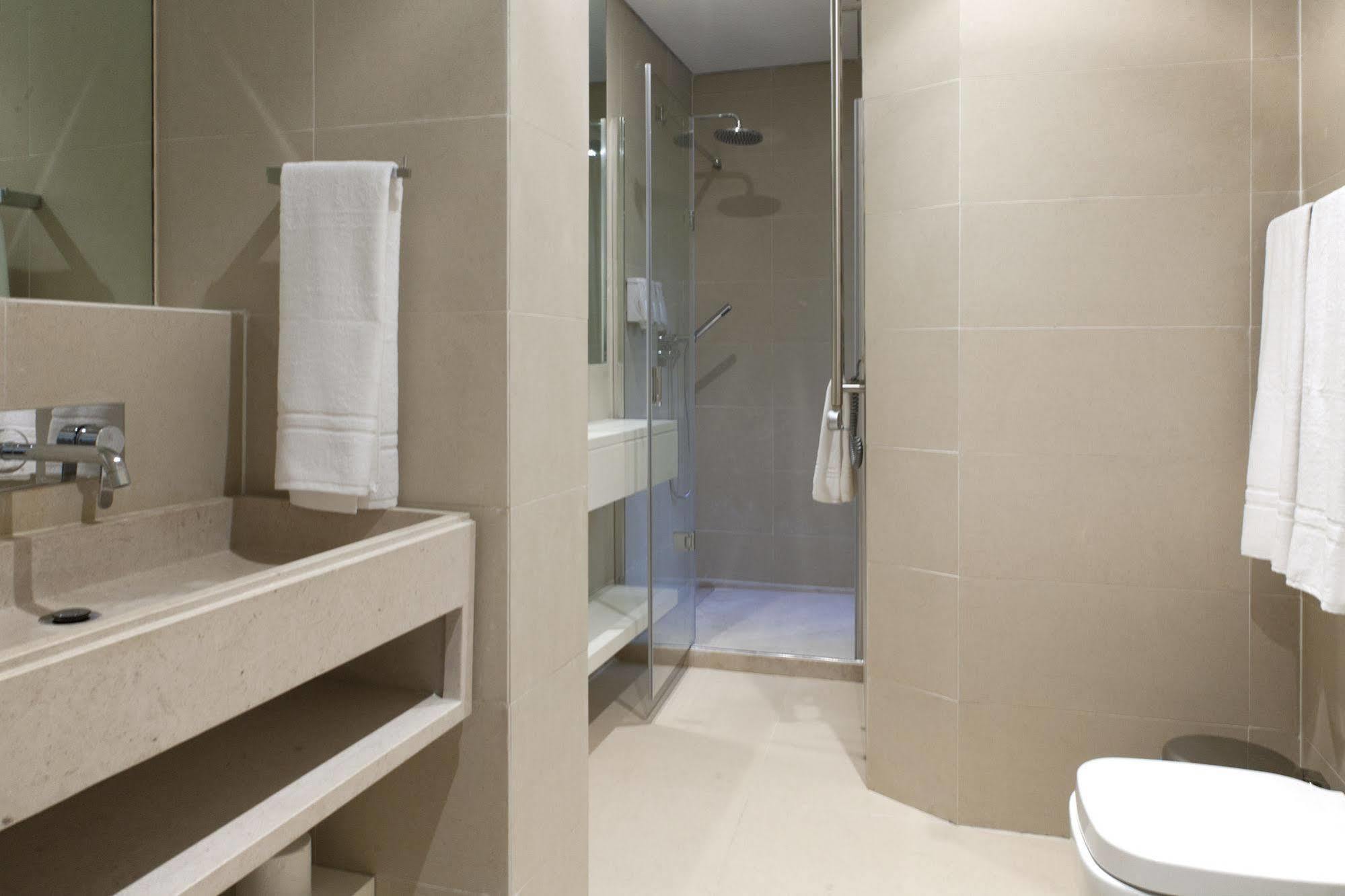 Lisbon Serviced Apartments - Baixa Eksteriør billede